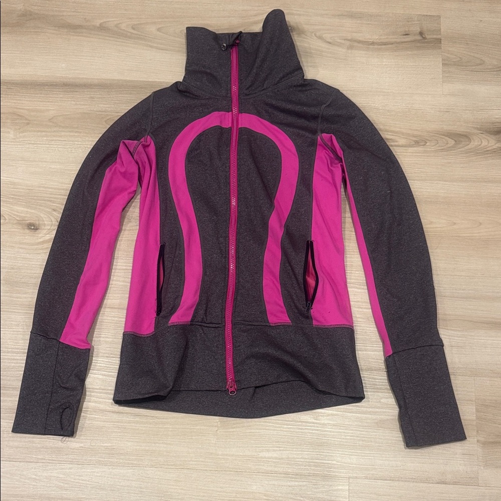 Lululemon Athletica Women's Pink and Gray Jacket